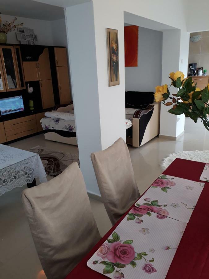 Casa Ade Lejlighed Călimăneşti Eksteriør billede